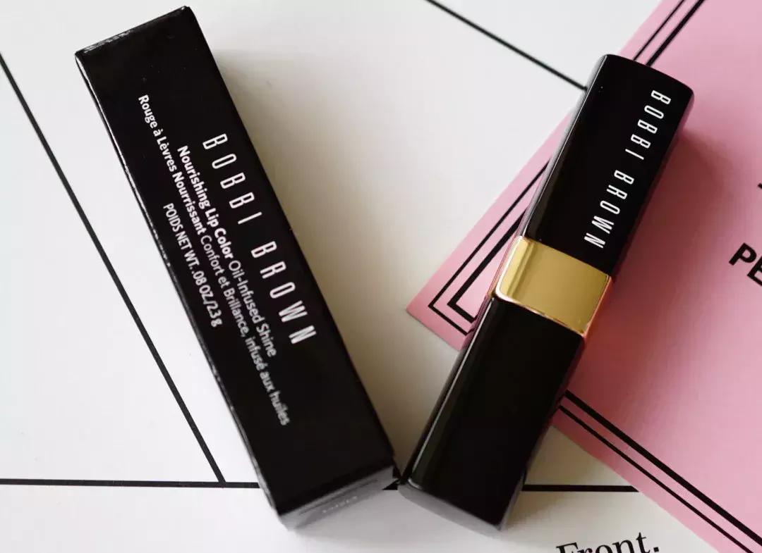 她用200万面霜公开打脸小红书女星？娱乐圈化妆品同款扒料！