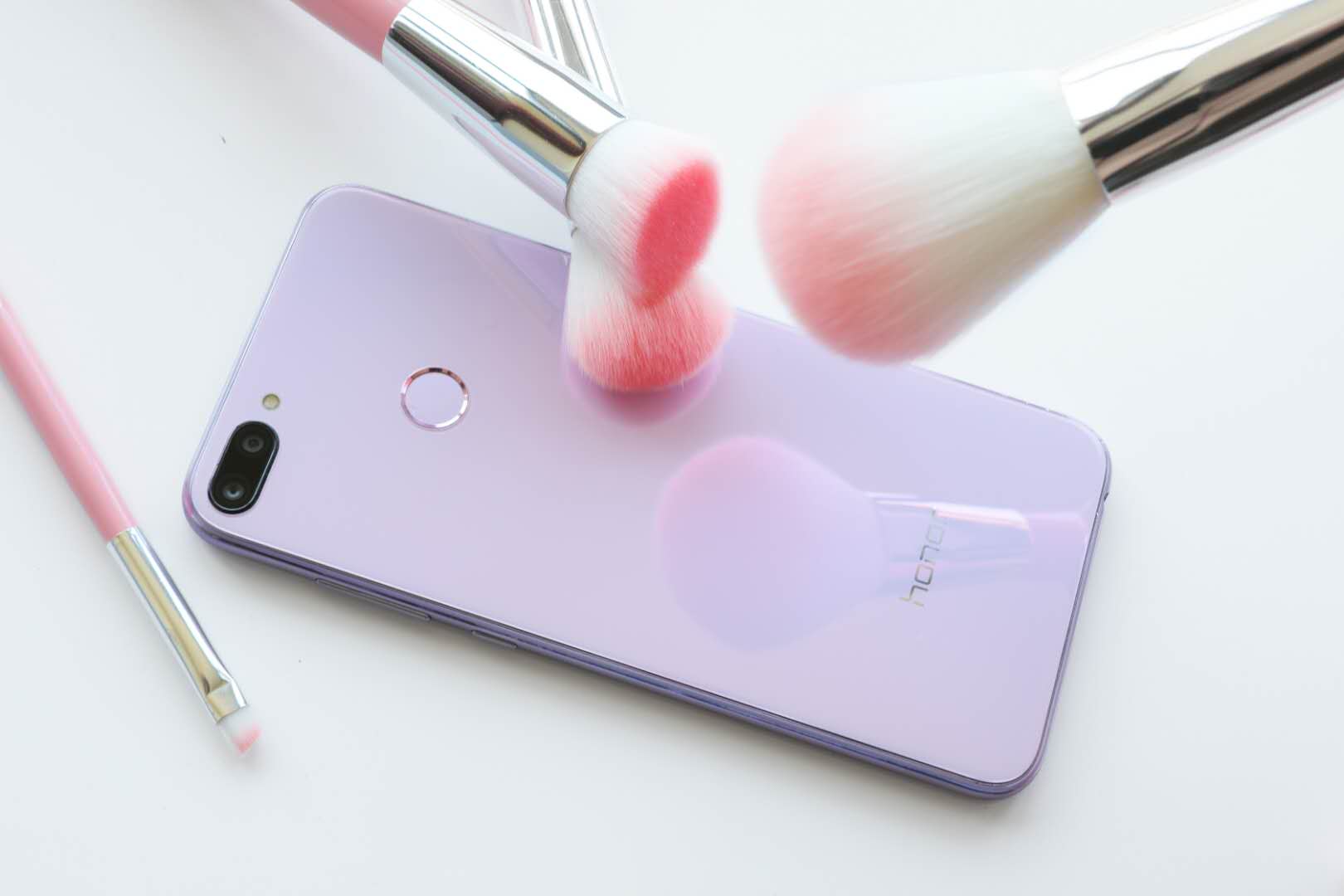 关闭三个设置让手机告别卡顿,告别手机卡顿的方法