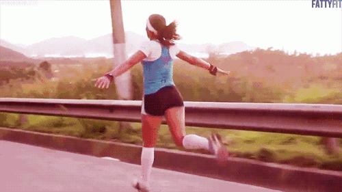 夏天什么时候去跑步合适,在炎热的天气跑步怎么跑才轻松