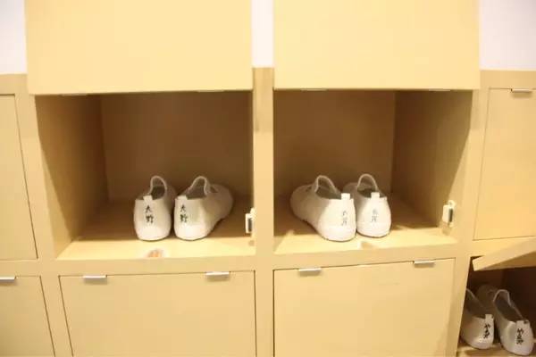 日本樱桃小丸子博物馆,童年的回忆樱桃小丸子歌曲