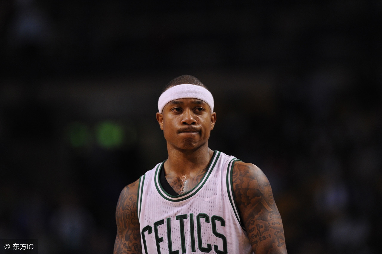 小个子不敢突破上篮怎么办,小个子打球不敢突进去怎么办