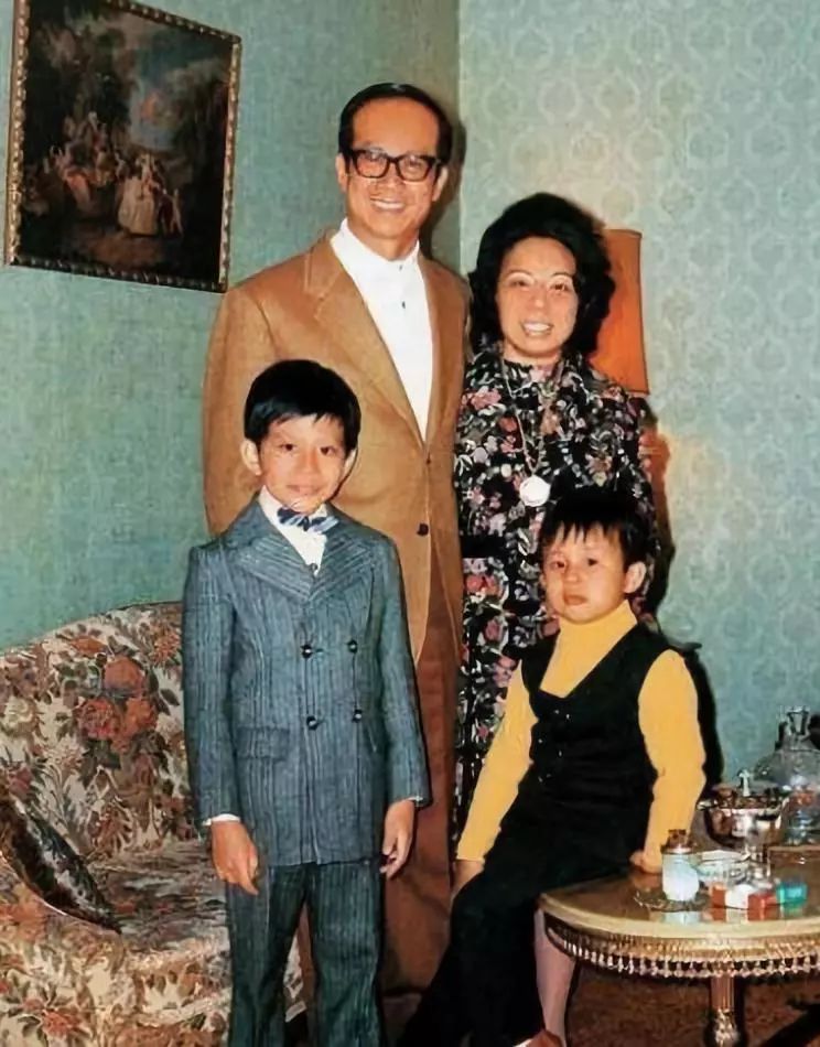 小三上门逼死原配？千亿豪门的传奇背后，是数不清的狗血八卦