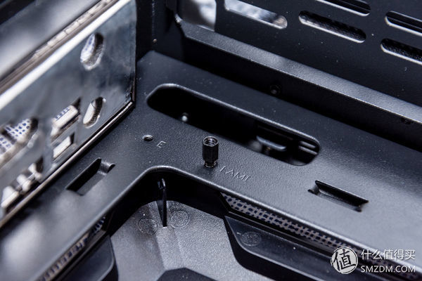 灯，灯灯灯灯！酷冷至尊H500MARGB游戏机箱深度测评