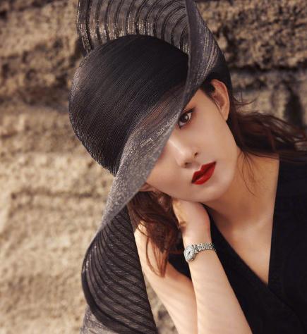 赵丽颖又出新作造型美过楚乔传,赵丽颖时尚进展