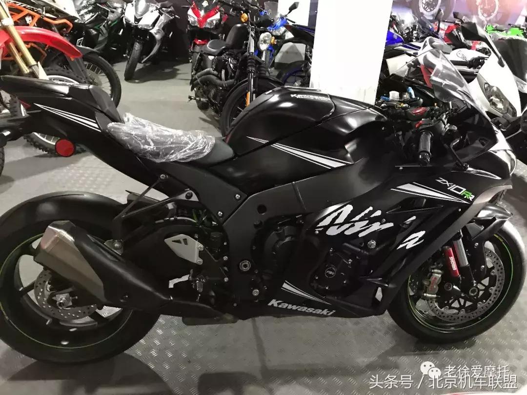 2024川崎zx10rr发布大图,川崎zx-10r2024款极速测试