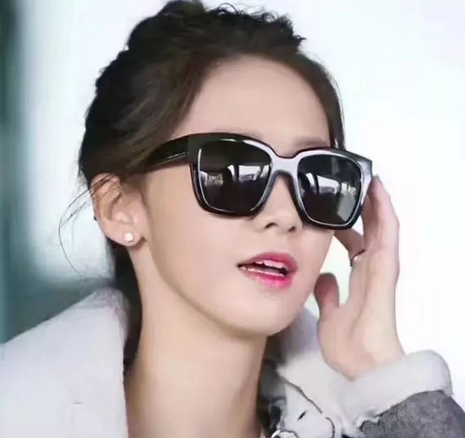 火遍全宇宙的GM墨镜，大v其实没有你想象的那么贵！