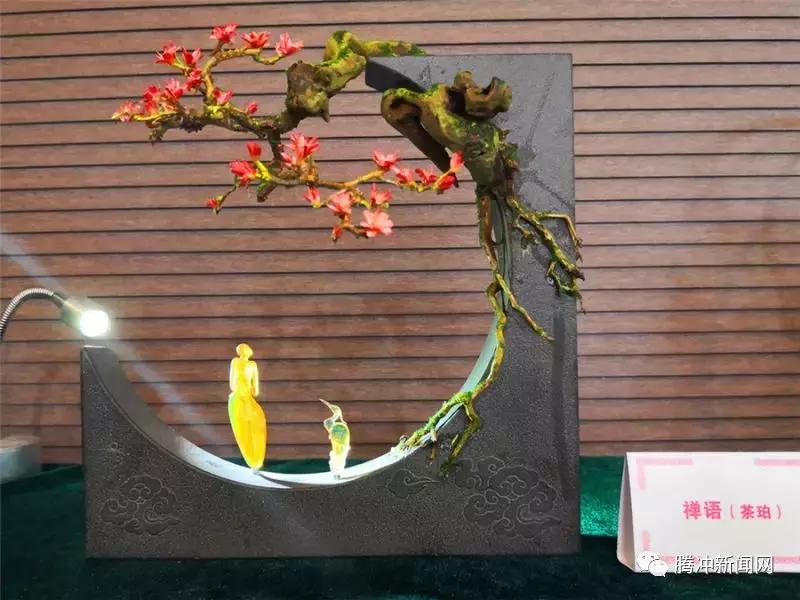 腾冲缅甸琥珀能买吗,现在市场上的缅甸琥珀有假的吗