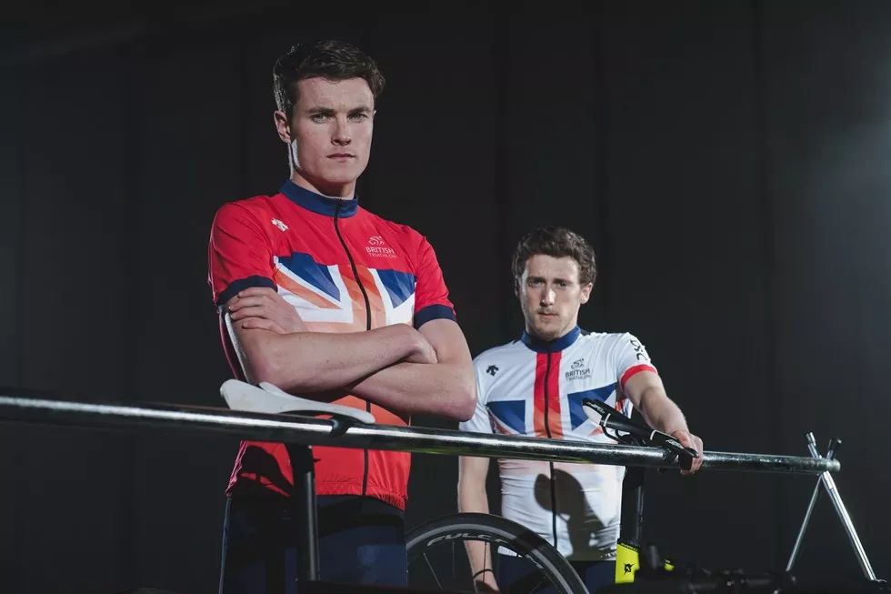 吴彦祖追星现场,明星追星吴彦祖