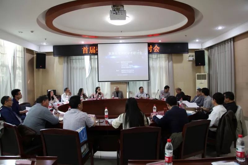 张枣的诗歌研究价值,张枣诗歌的特点总结