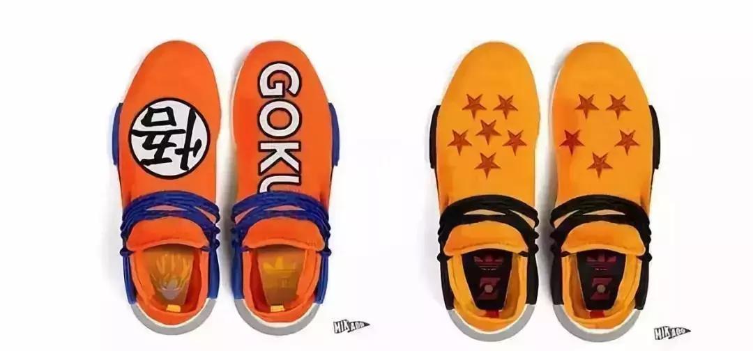 贝吉塔黑色紧身衣,贝吉塔穿鞋子