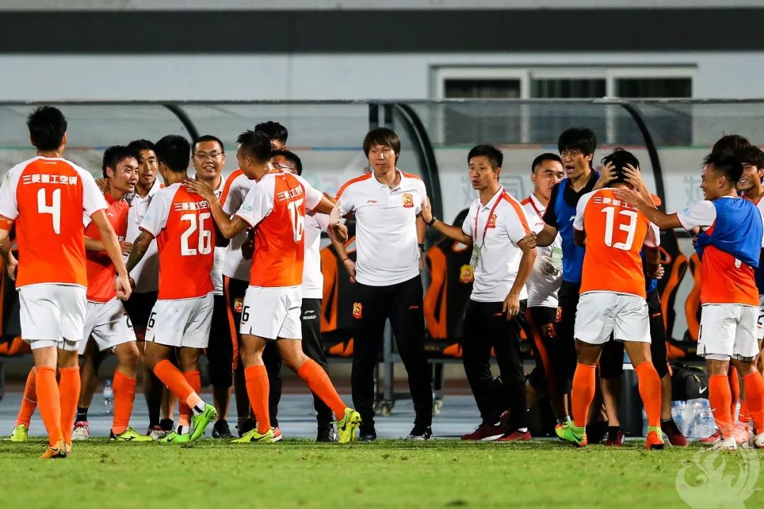 中甲卓尔首战上海申鑫的视频,武汉卓尔对战上海申鑫