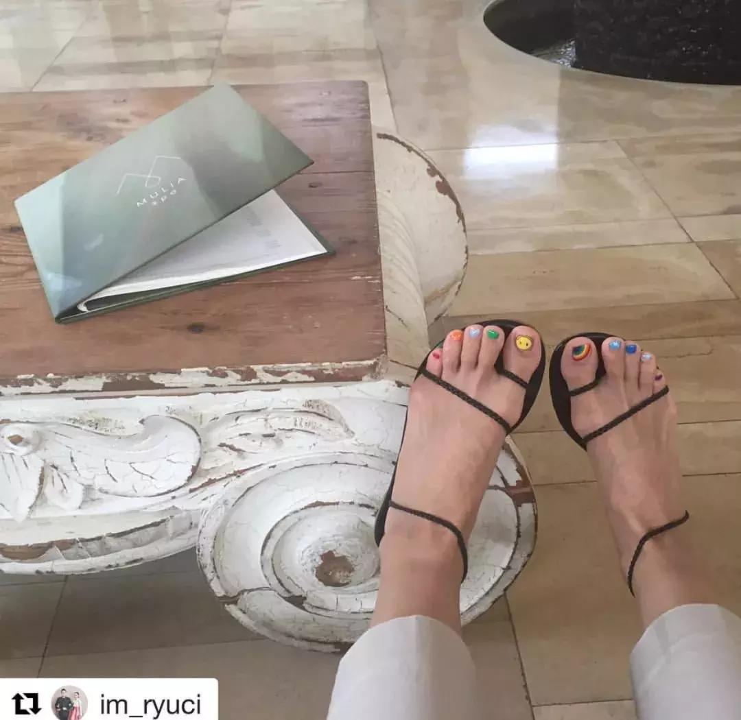 终于找到不磨脚又好看的鞋了！