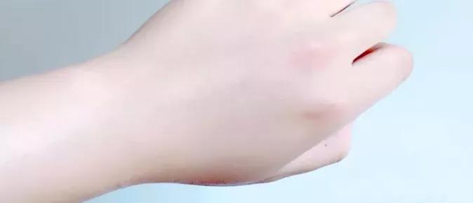 原来她们都在偷偷用这个!这个秘密只有皮肤水嫩柔滑的妹子才知道