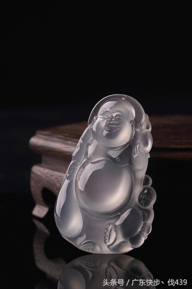 鉴别翡翠从正确认识翠性开始,翡翠翠性的三类表现形式