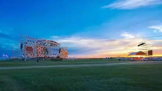 许巍2011张北草原音乐节演唱会,中国张北草原音乐节