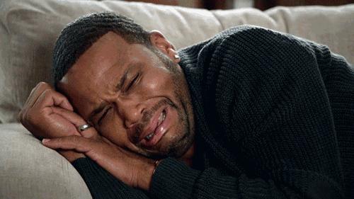 尼克乔纳斯生活照片,尼克乔纳斯姐弟恋