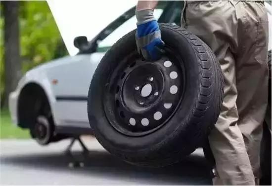 现在的汽车还用定期倒胎吗,汽车为什么要定期年检