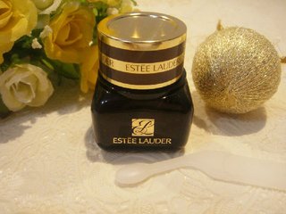 眼霜哪一款比较好保湿又淡化皱纹,真正有效的眼霜是哪款