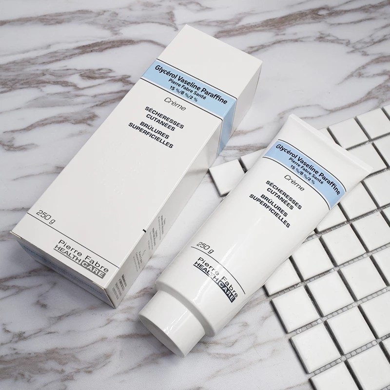 皮肤科医生推荐的祛痘补水面霜,皮肤科医生推荐抗老功效面霜