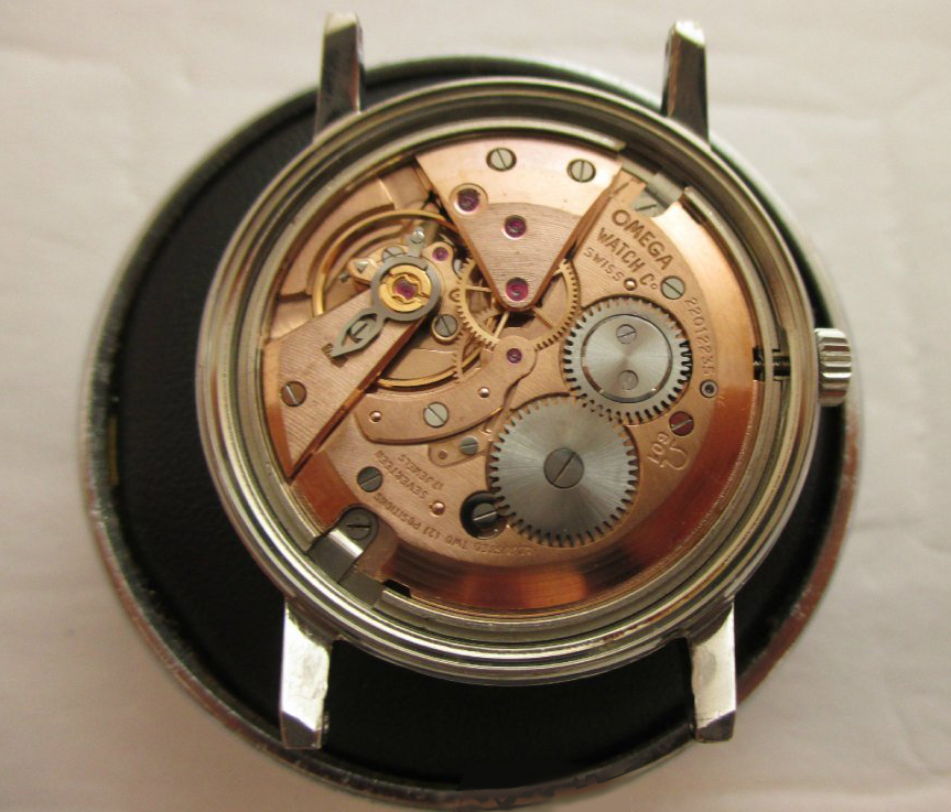 好的机械表机芯是什么材质,机械表的机芯一般都是什么材质的