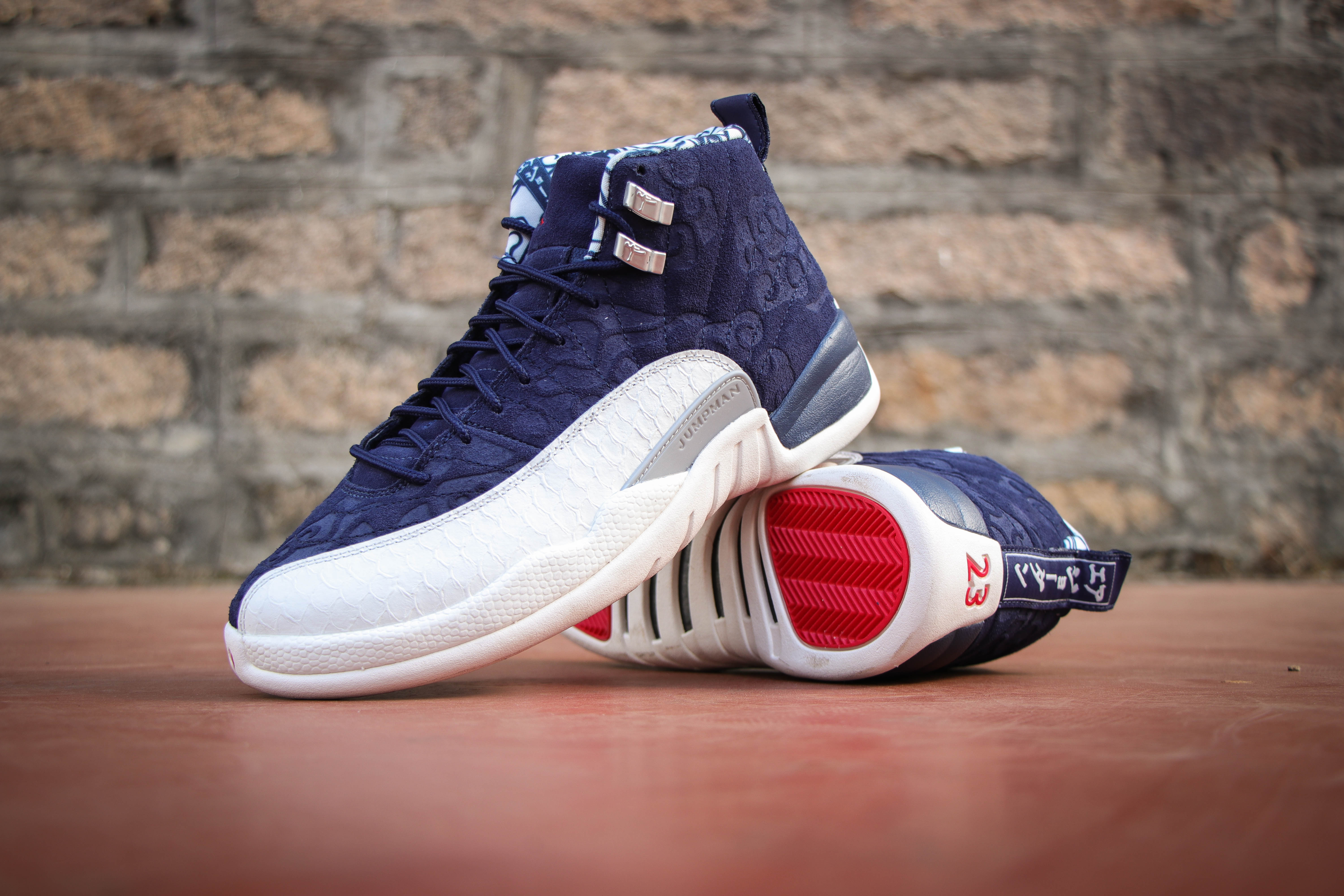 最近很火的airjordan1,airjordan12最新复刻颜色