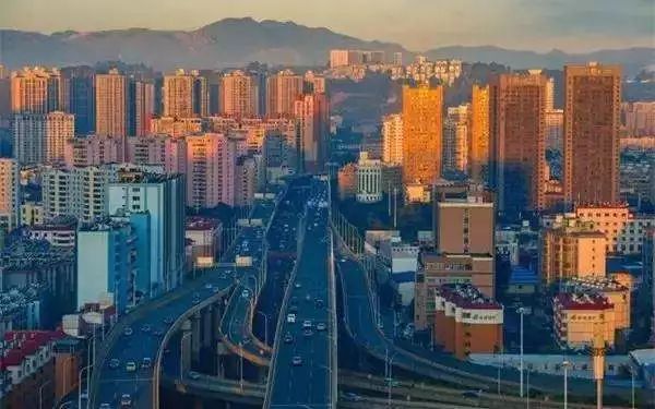 昆明人到底是怎样的人,云南的人有什么特点