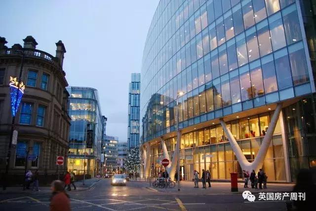 曼城vs南安普顿身价,伯明翰的房价