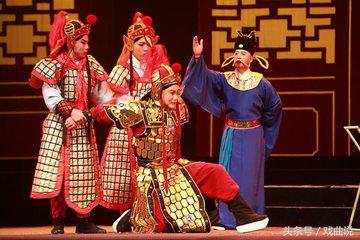 喜欢戏曲的人越来越少,喜欢越剧的人是怎么样的人