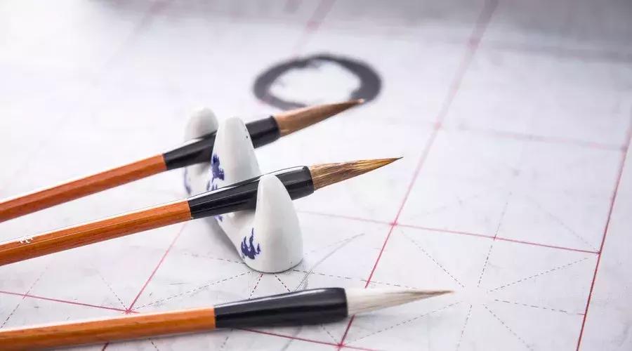 你不认识的汉字笔画最少,汉字有70个不同的近似笔画