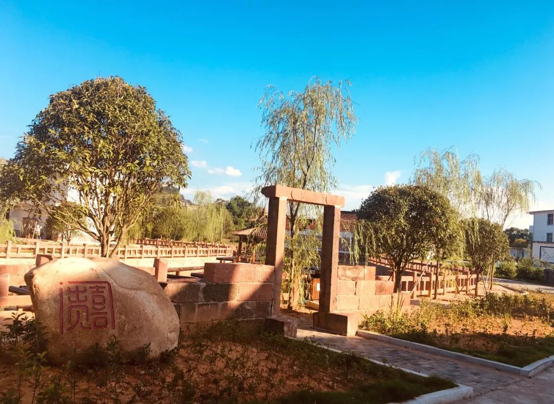 千年山中古村风景,千年香樟百年古村