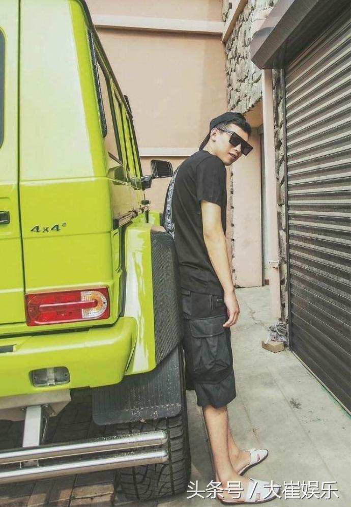 YY主播被封的背后是两个神豪的暗战，一个硬气回绝，一个生气退网