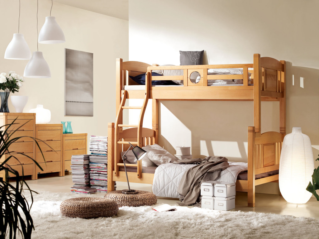 儿童床要选实木还是真皮的,儿童床选的不是品牌可靠吗