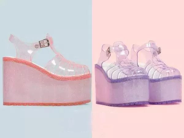 2万的编织袋？4千的塑料鞋？难道真是贫穷限制了我的审美？