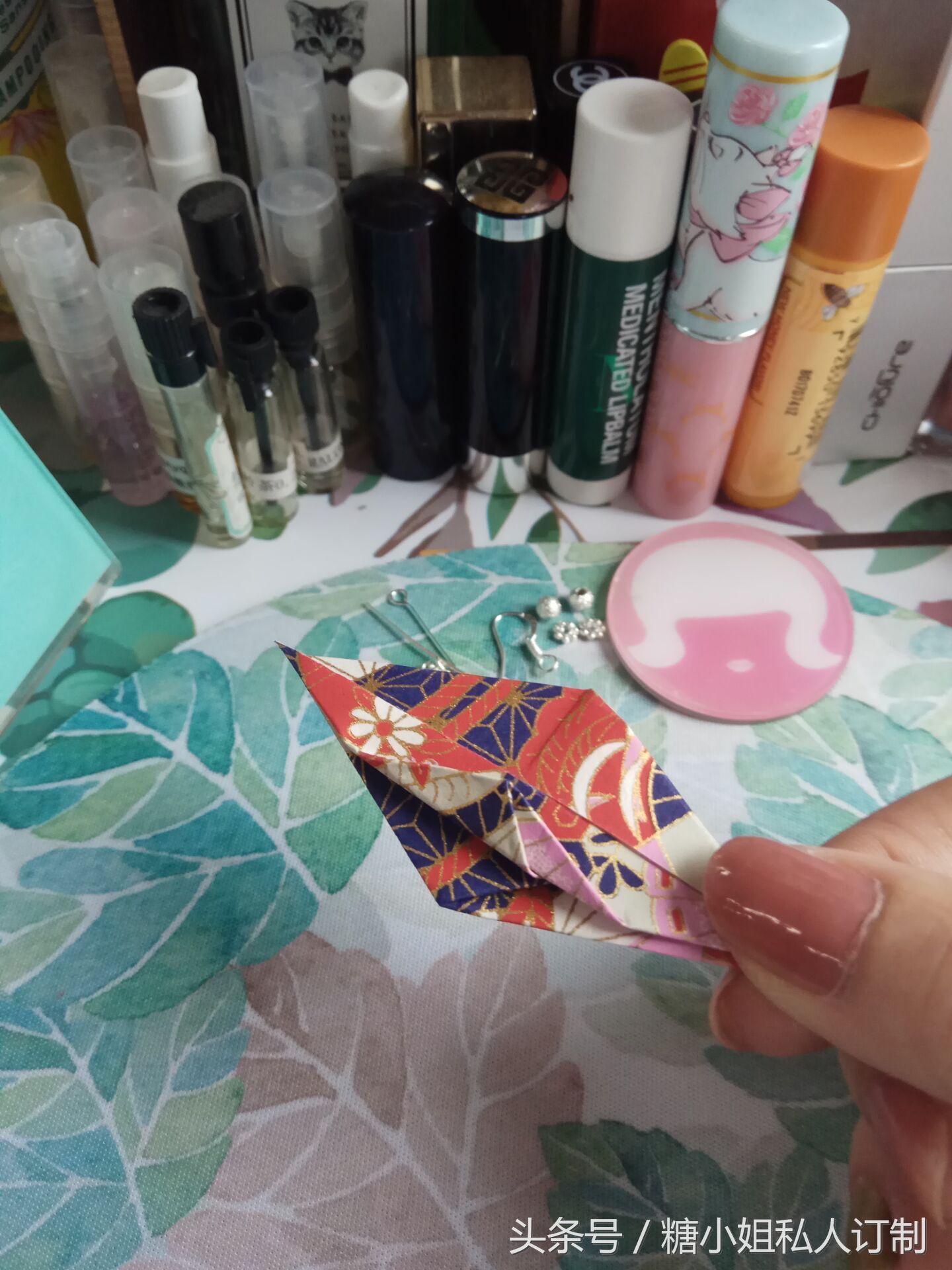 简单又漂亮的纸鹤怎么折,纸鹤的折叠