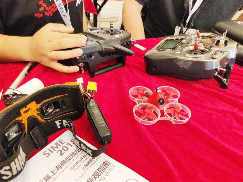 觅睿恪S85“穿越上海”空心杯大赛-助威第15届上海模型展