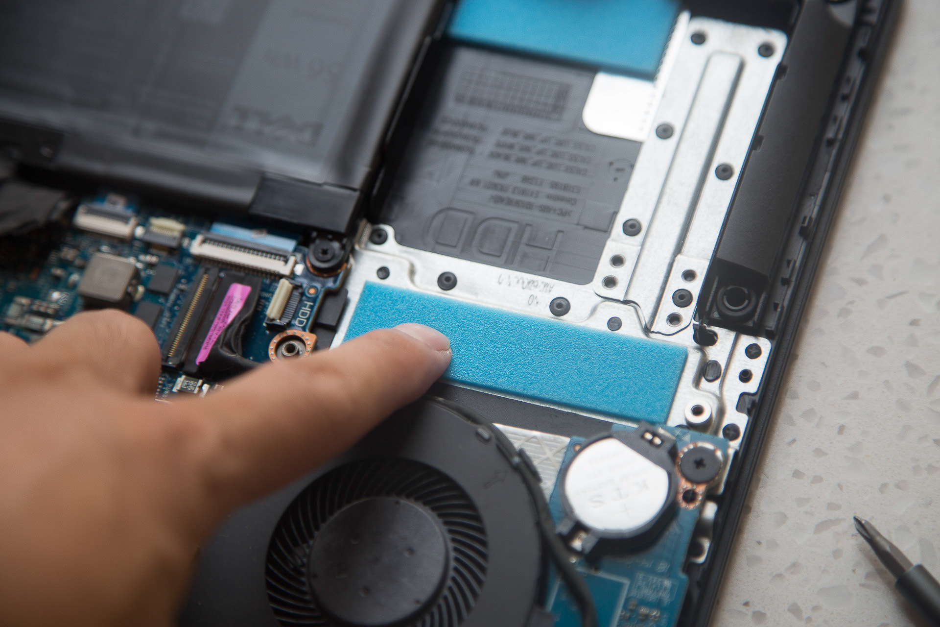 低调性能强悍的笔记本电脑,低调的性能小钢炮