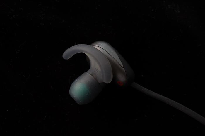 索尼wi-sp600n降噪耳机,索尼wi-sp500耳机测评