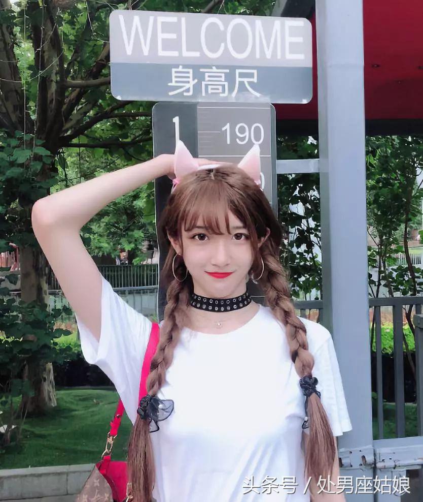 14岁留长发穿女装美过所有女同学……第一批00后已经伪娘了！