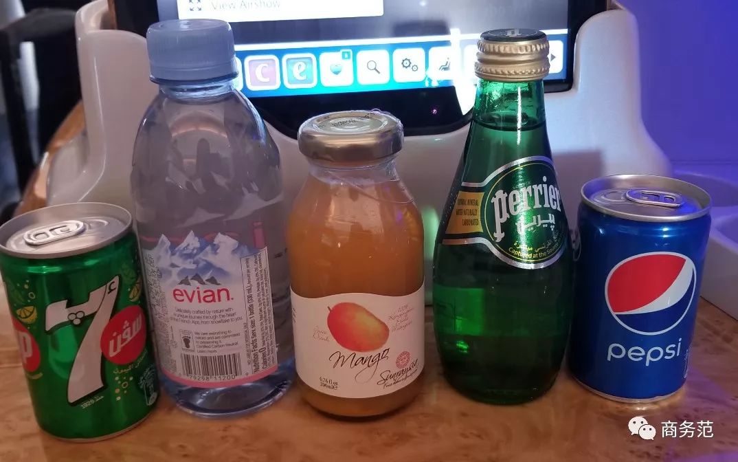 阿联酋航空豪华经济舱体验,阿联酋航空奢华