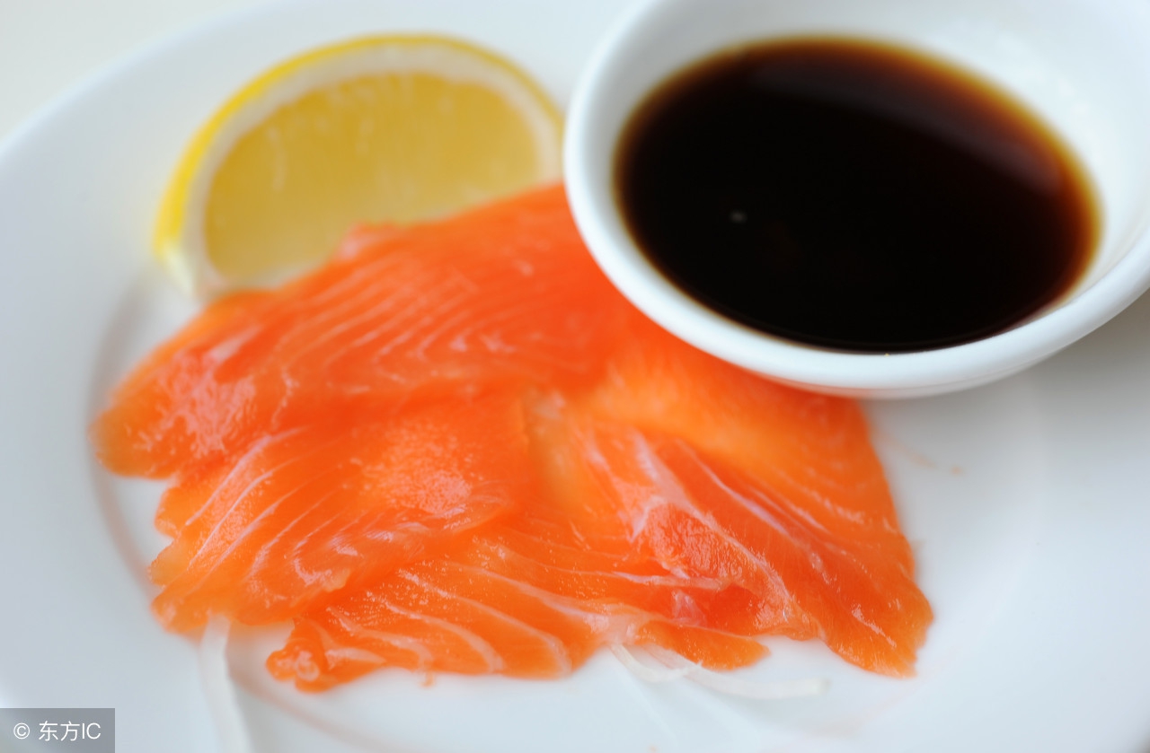 日本的生鱼片有什么特点,日式刺身生鱼片