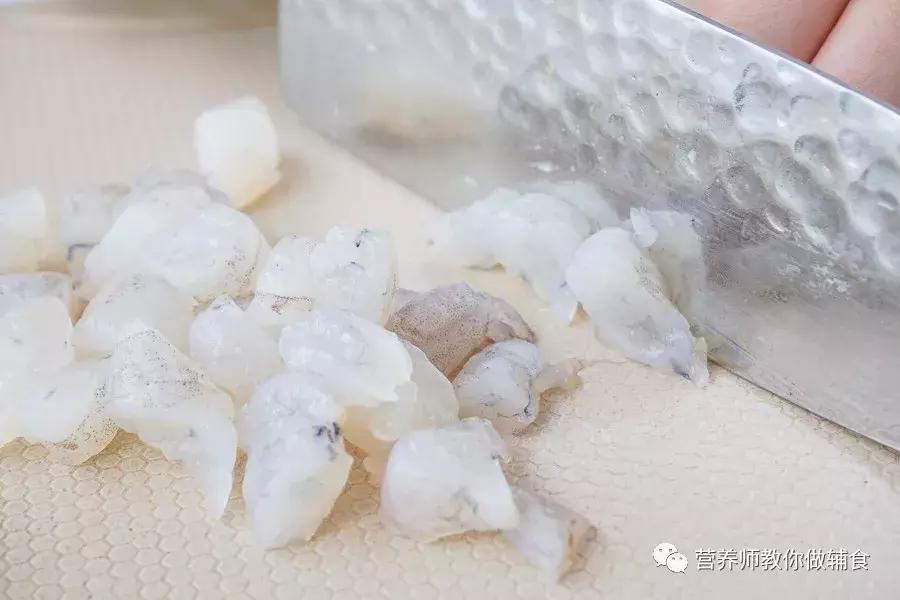 宝宝辅食对说话的影响,宝宝说话晚需要补什么维生素