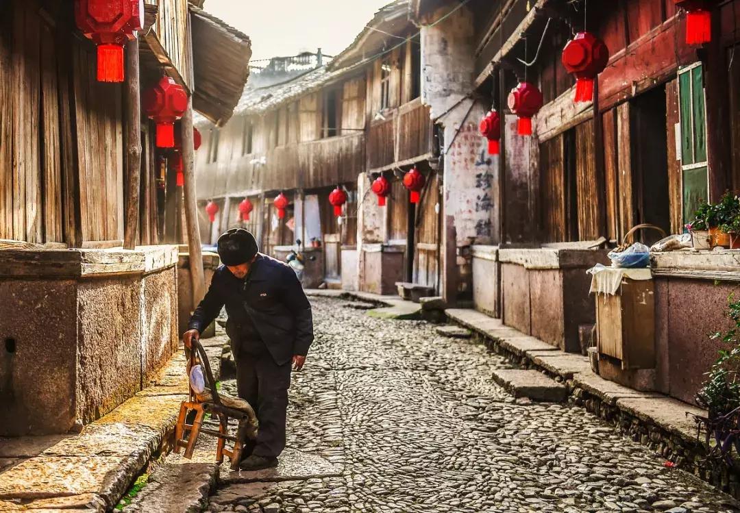 夏天应该怎么去旅游凉快,为什么夏天是最好的旅行时间