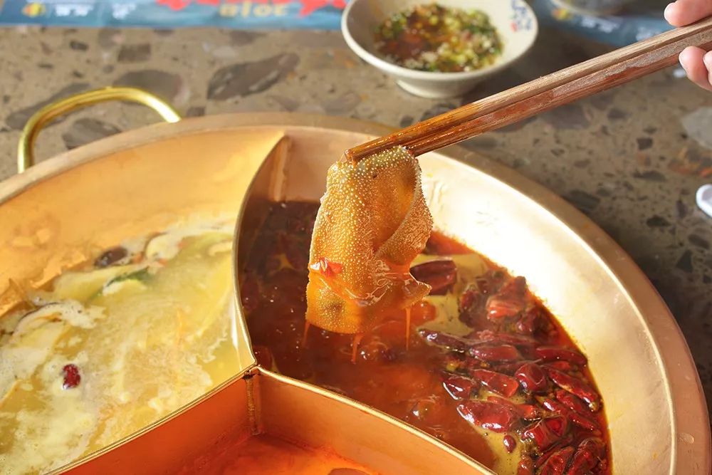 昆明这家鲜卤火锅,昆明24小时火锅店官渡区