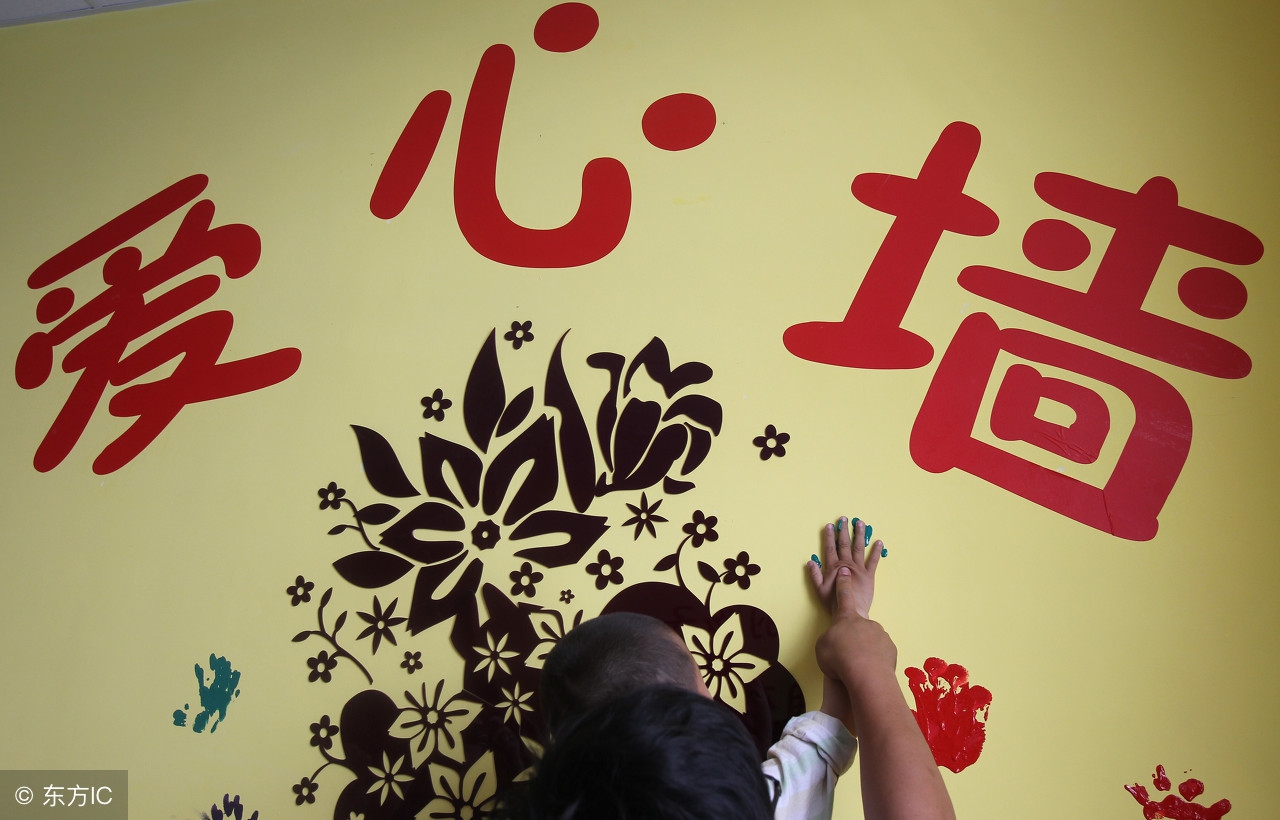 卢凯彤坠楼身亡,卢凯彤坠亡声明