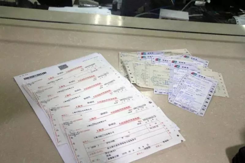 上海法院抓老赖强制执行现场,全国打击老赖解决执行难