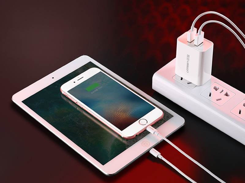 买移动电源哪一款好一点,户外自驾游移动电源选购指南