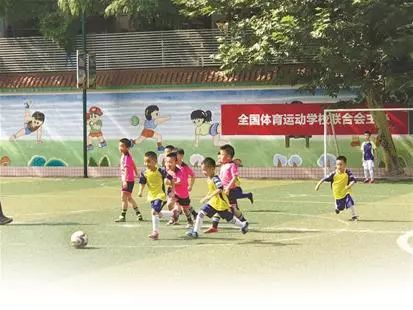 武汉市硚口区青少年足球比赛,当足球遇上跆拳道