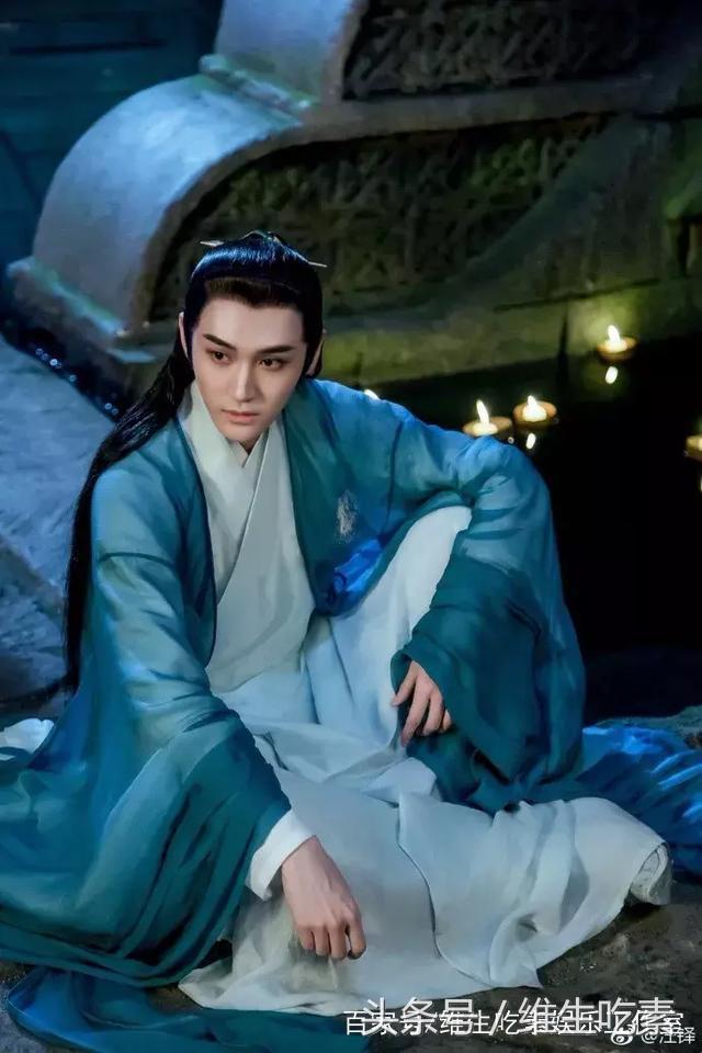 18禁小黄文拍成网剧,剧情神还原,《媚者无疆》堪称黑莲花宝典