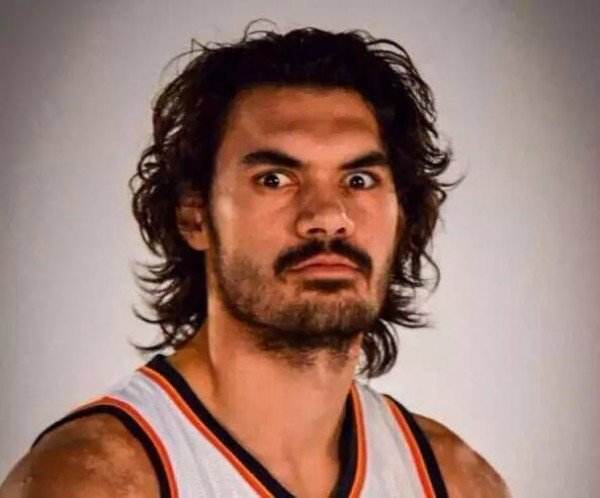 格林两次踢裆亚当斯受到的处罚,追梦格林踢裆亚当斯是哪一场