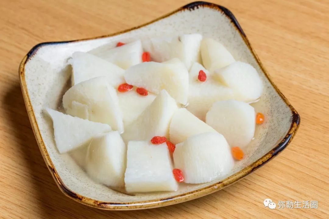 弥勒90后美女开餐馆,自创近百个健康菜,全家老小都喜欢